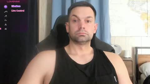 Snapshot of mr_mac69 chatting on 13, 2, 2025 Cam online show from 13, 2, 2025