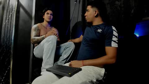 Snapshot of mr_maximo chatting on 9, 11, 2025 mr_maximo online show from 9, 11, 2025