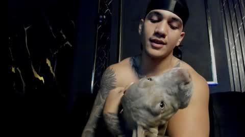 Snapshot of mr_maximo chatting on 24, 11, 2025 mr_maximo online show from 24, 11, 2025