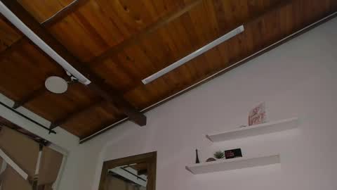 MIKEE online show from 4, 3, 2025