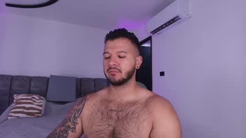 MIKEE online show from 20, 11, 2025