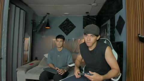 mr_mois online show from 24, 4, 2026