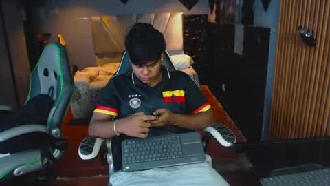 mr_mois online show from 26, 6, 2026