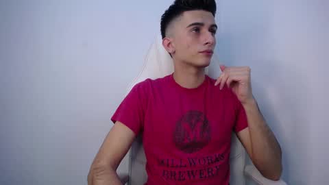 Snapshot of mr_williseo chatting on 7, 12, 2024 williseo online show from 7, 12, 2024