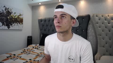 Snapshot of mr_williseo chatting on 3, 3, 2025 williseo online show from 3, 3, 2025