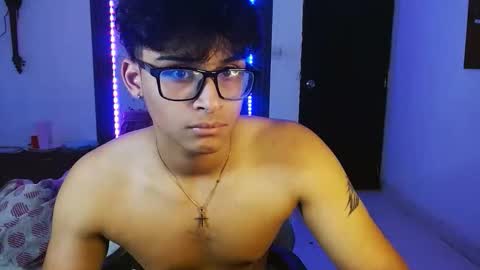 Snapshot of mr_yisuz chatting on 27, 5, 2026 yisuz online show from 27, 5, 2026