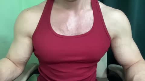 Snapshot of mrbiceps_23 chatting on 18, 12, 2024 Mrbiceps23 online show from 18, 12, 2024