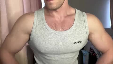 Snapshot of mrbiceps_23 chatting on 19, 1, 2025 Mrbiceps23 online show from 19, 1, 2025