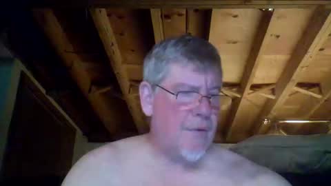 Snapshot of mrblade666 chatting on 22, 10, 2025 mrblade666 online show from 22, 10, 2025