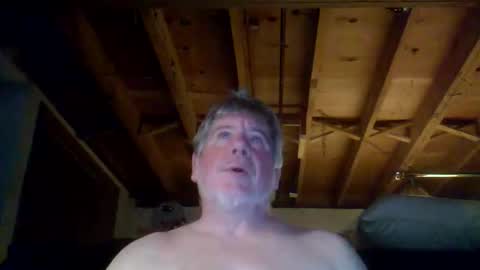 Snapshot of mrblade666 chatting on 19, 11, 2025 mrblade666 online show from 19, 11, 2025