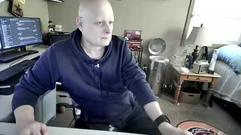 Snapshot of mrclean_55 chatting on 4, 12, 2025 MrClean55 online show from 4, 12, 2025