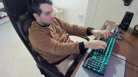 Snapshot of mrclean_97 chatting on 12, 1, 2025 GoodBoy online show from 12, 1, 2025