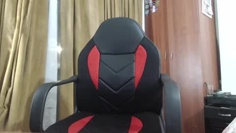 mrcock_col online show from 19, 1, 2025