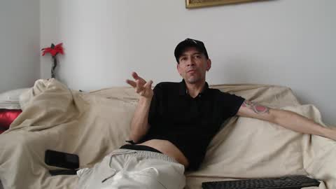 mrcock_col online show from 31, 3, 2026