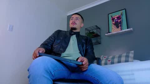 Mr Fox online show from 6, 3, 2026