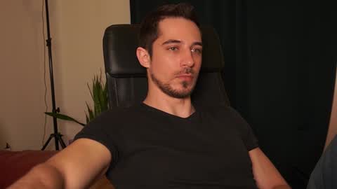 juan luis online show from 11, 2, 2026