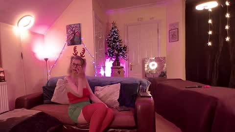 Mr  Mrs J online show from 3, 12, 2024