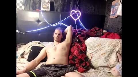 Snapshot of mrkinksized chatting on 26, 2, 2025 MrKinkSized online show from 26, 2, 2025