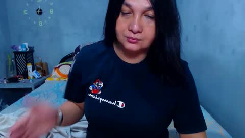 Snapshot of mrladybunnycock chatting on 20, 10, 2025 mrladybunnycock online show from 20, 10, 2025