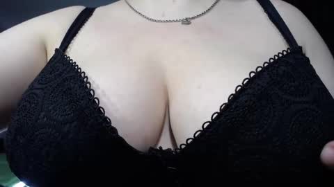mrs_smith__ online show from 24, 12, 2024