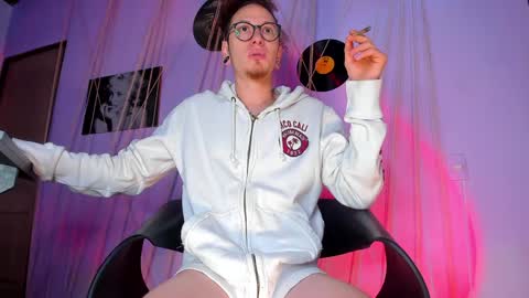 Snapshot of mrshaggy_ chatting on 29, 1, 2025 Mr Shaggy online show from 29, 1, 2025