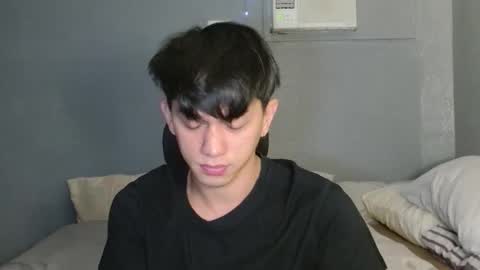 Snapshot of mrshawn95 chatting on 17, 10, 2025 shawn online show from 17, 10, 2025