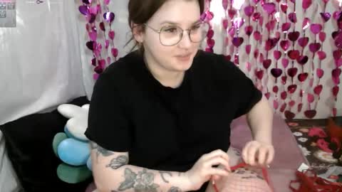Snapshot of mrsjess1 chatting on 4, 5, 2026 MrsJess online show from 4, 5, 2026