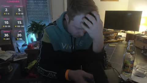 Snapshot of mrzaasch chatting on 15, 3, 2026 Sascha online show from 15, 3, 2026