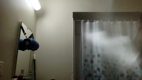 Snapshot of msdaddy727 chatting on 16, 12, 2025 msdaddy727 online show from 16, 12, 2025