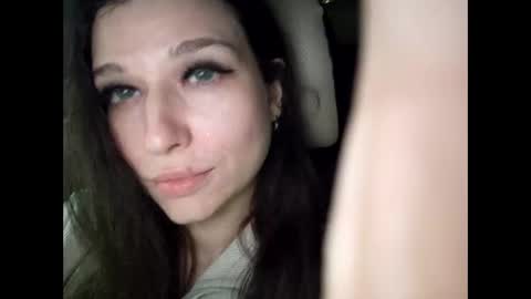 Ksenia online show from 5, 1, 2026