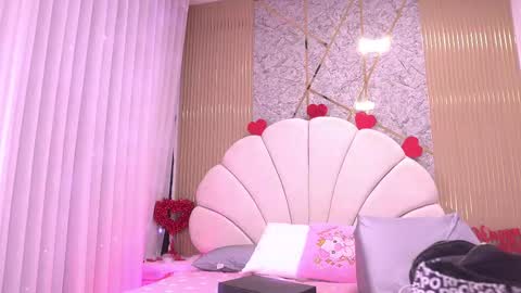 Manuela  online show from 14, 2, 2026