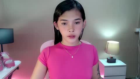 Snapshot of mstefany chatting on 4, 2, 2025 tefany online show from 4, 2, 2025