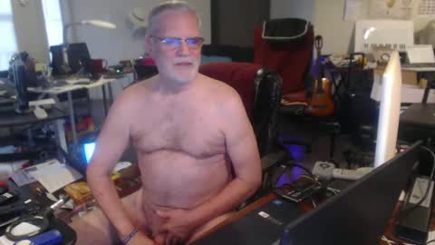 Snapshot of mt2much chatting on 19, 9, 2025 mt2much online show from 19, 9, 2025