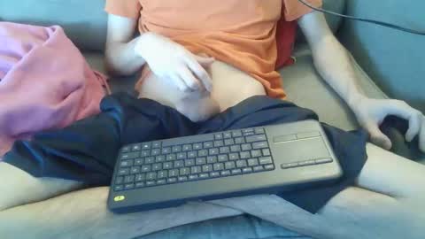 Snapshot of mteacher4fun chatting on 26, 10, 2025 mteacher4fun online show from 26, 10, 2025