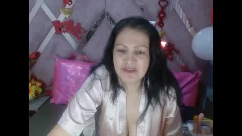 Snapshot of mulan_sexy01 chatting on 18, 2, 2025 Mulan online show from 18, 2, 2025