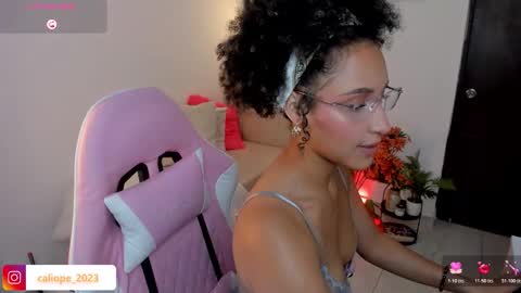 HEY GUYS IF YOU LIKE SEXY SHOW YOU ARE IN THE CORRECT PLACE CU WENESDAY PVT OPEN   TRANSMISSION TIME 5 PM - 10 PM COLOMBIA online show from 21, 10, 2025