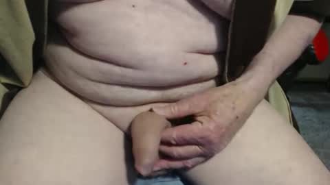 Snapshot of mulldoon1950 chatting on 8, 11, 2025 mulldoon1950 online show from 8, 11, 2025