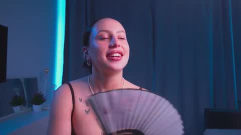 Kira online show from 14, 9, 2025