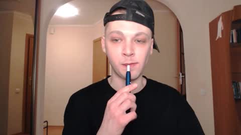 Snapshot of multiply1 chatting on 14, 2, 2025 Erik online show from 14, 2, 2025