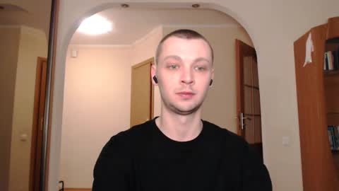 Snapshot of multiply1 chatting on 18, 2, 2025 Erik online show from 18, 2, 2025