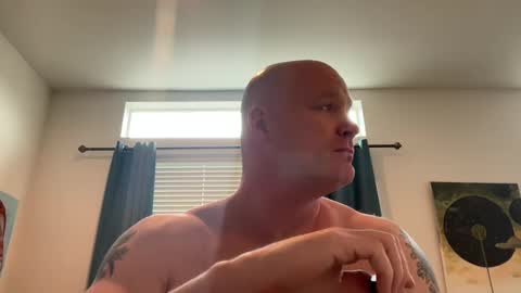 Snapshot of multipopper chatting on 8, 3, 2025 multipopper online show from 8, 3, 2025