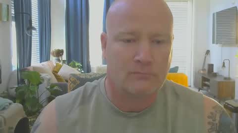 Snapshot of multipopper chatting on 20, 9, 2025 multipopper online show from 20, 9, 2025