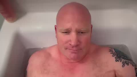 Snapshot of multipopper chatting on 12, 10, 2025 multipopper online show from 12, 10, 2025