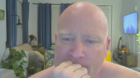 Snapshot of multipopper chatting on 27, 10, 2025 multipopper online show from 27, 10, 2025