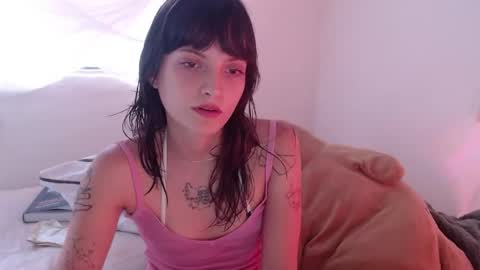   online show from 23, 4, 2026