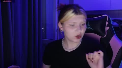 Milana online show from 8, 6, 2026