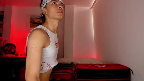 murielkarmesi online show from 21, 12, 2024