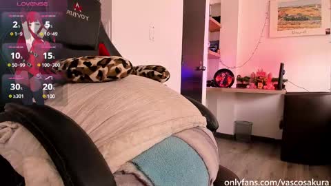 murielkarmesi online show from 10, 3, 2025