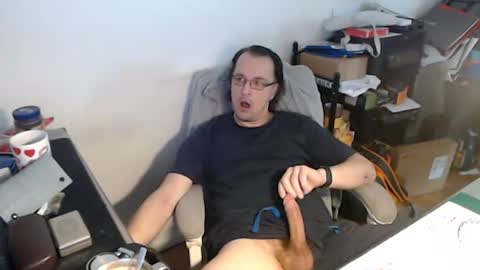 Snapshot of muschiliebhaber chatting on 14, 6, 2026 Horny Goat online show from 14, 6, 2026