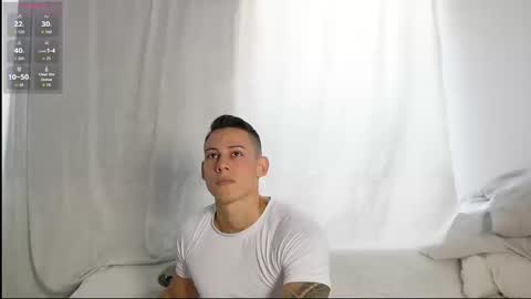 Snapshot of muscle_king_cum chatting on 15, 9, 2025 muscle_king_cum online show from 15, 9, 2025